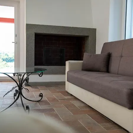 Luxury Arianna Villa Tarano