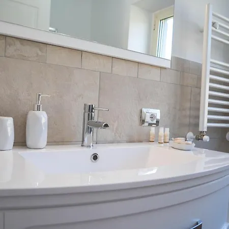 Villa Luxury Arianna Tarano