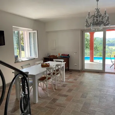 Villa Luxury Arianna Tarano